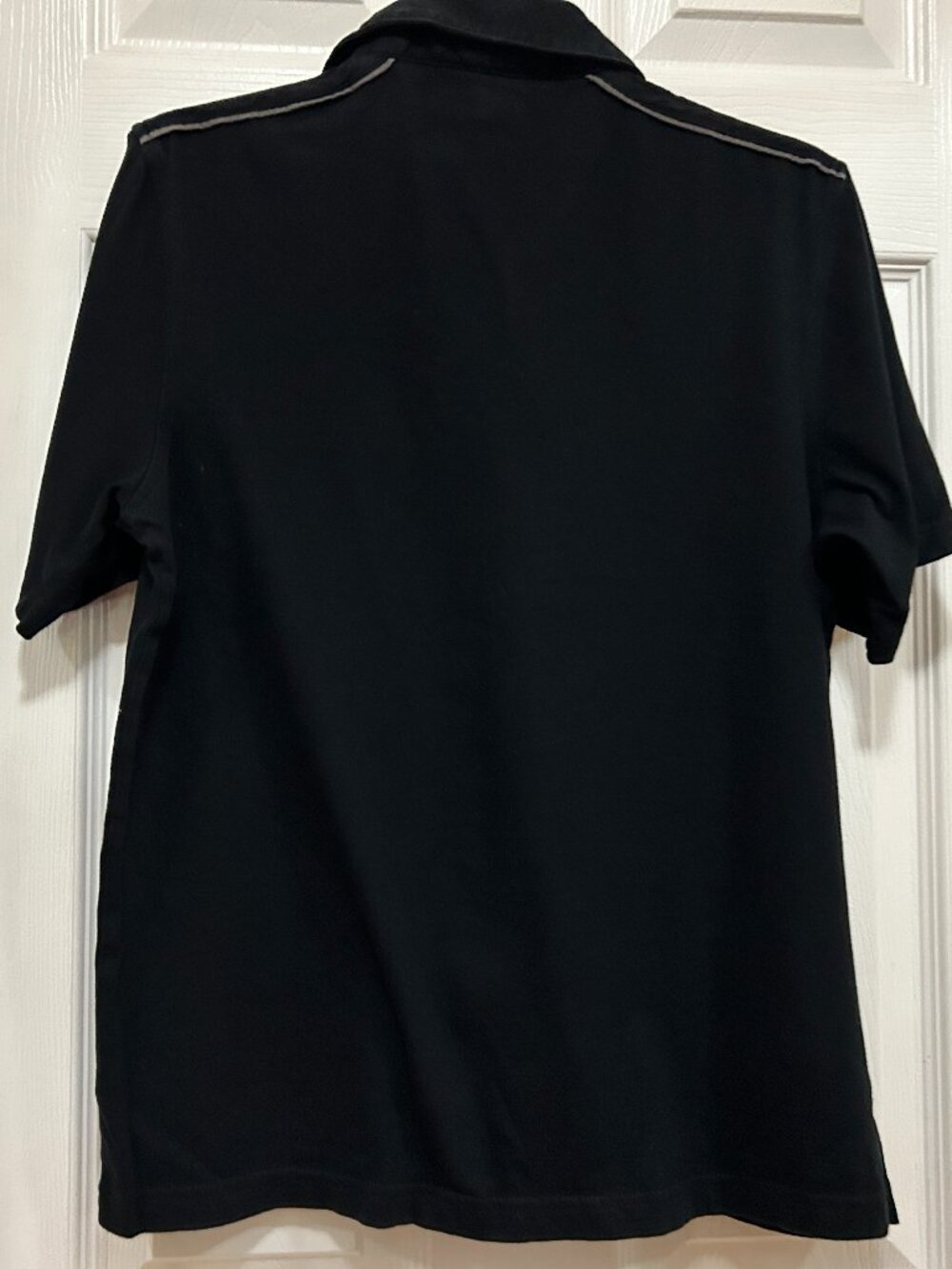 Bundle: (2) Button-Down Shirt - Small - Picture 5 of 5